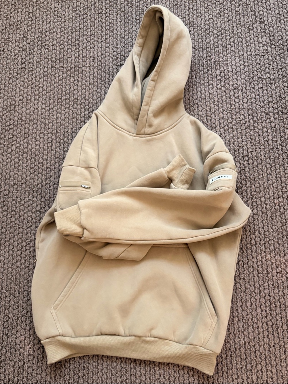 GUC Comfrt Travel Essentials Hoodie, Moss, Size M